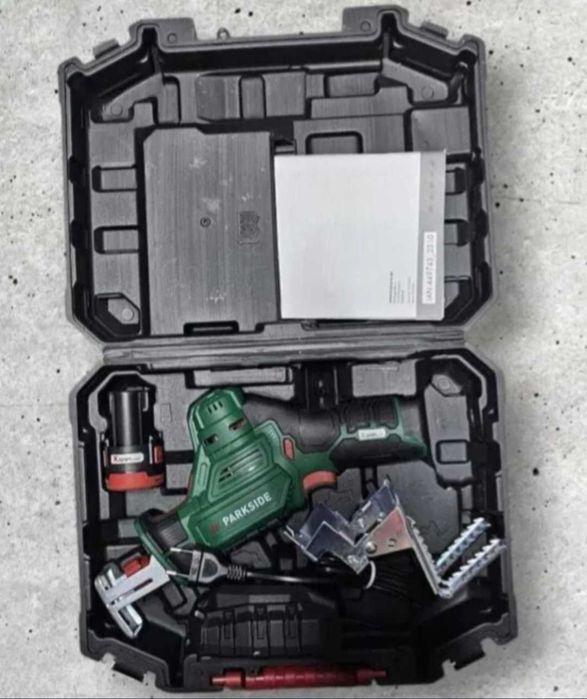 Ferastrau sabie/crengi cu acumulator 20V 2Ah si incarcator PARKSIDE