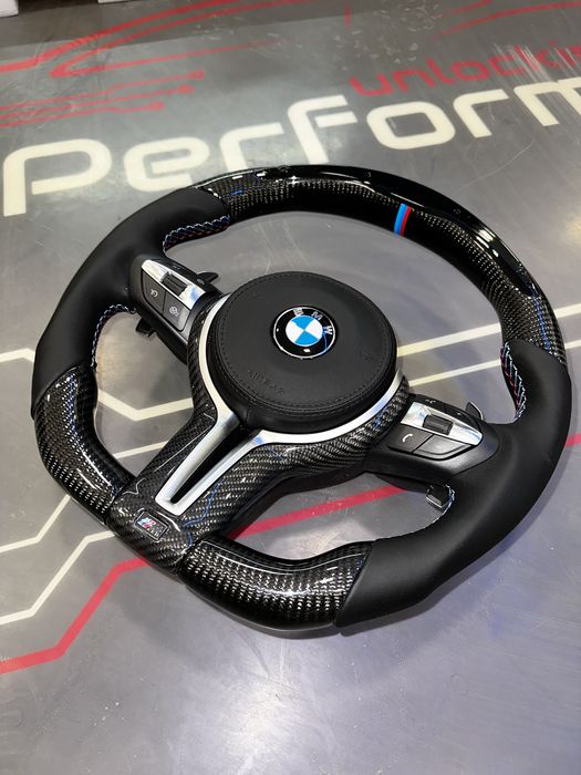 Volan BMW M CARBON / LED / Vibratii / Incalzire / DISTRONIC! SERIA F/E