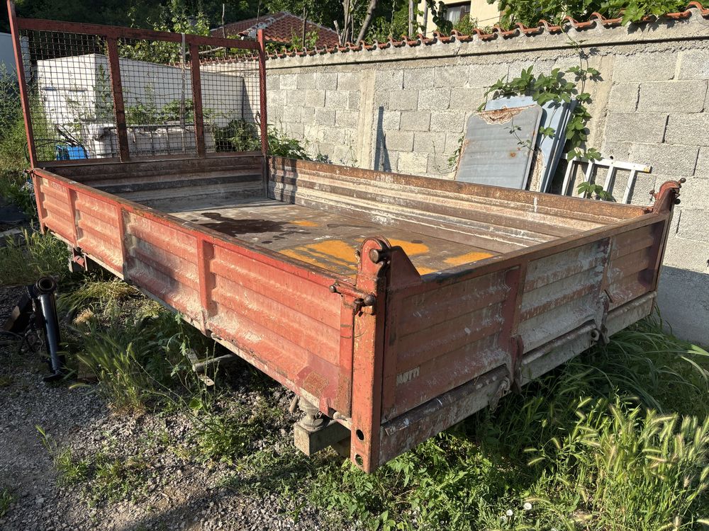 Самосвална уредба за Nissan