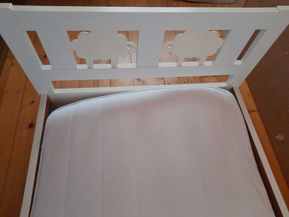 2 Paturi copii din Ikea