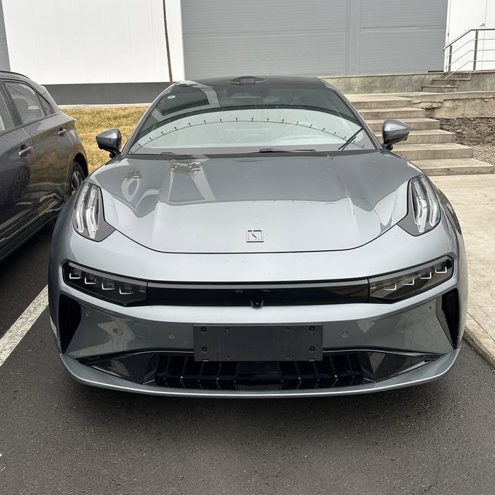 Zeekr 001 you 2025 йил