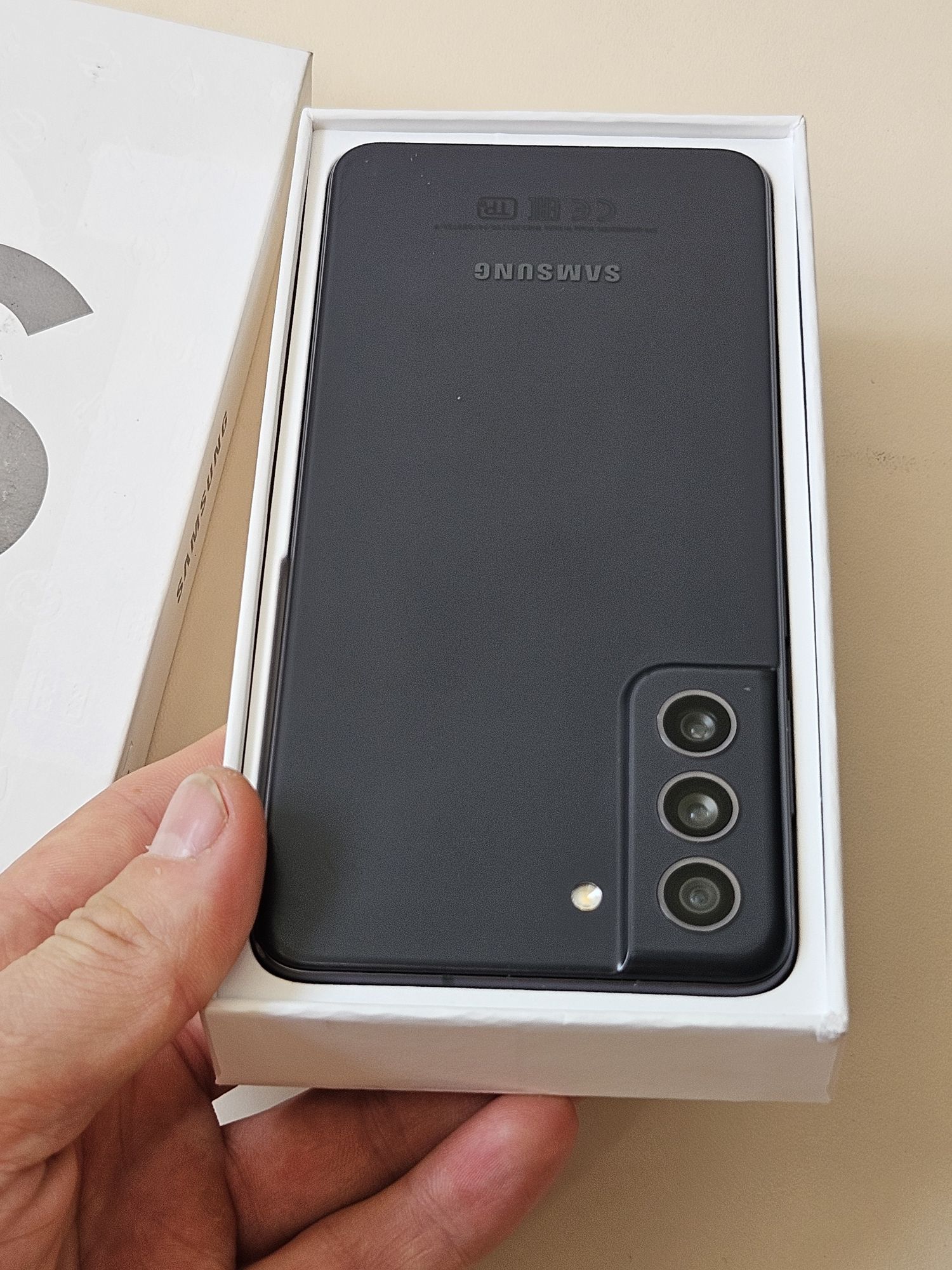 Samsung S21 FE 256 gb Ram 8 5G