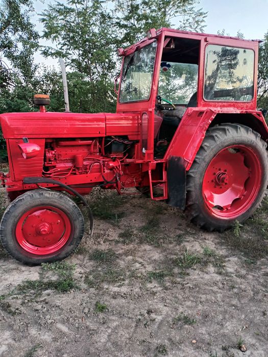 Tractor romanesc+plug