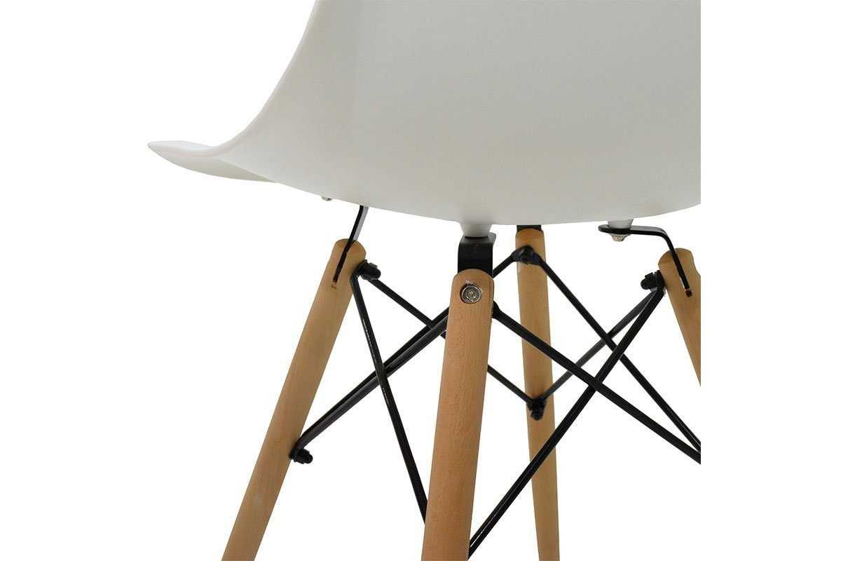 Модерен стол Julita - 5 различни цвята - Промоция !