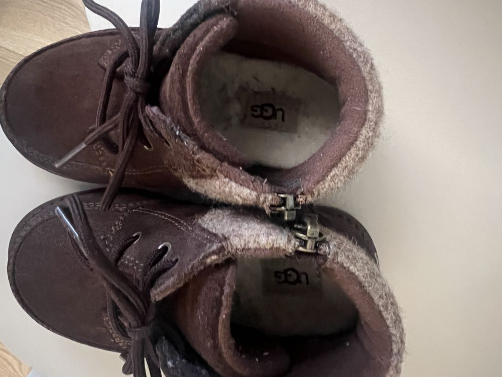 Детски оригинални боти UGG за момче