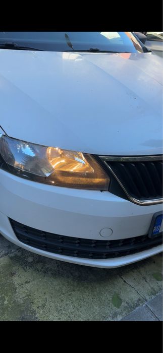 Vand skoda rapid ,motor 1.2 benzina anul de fabricatie 2013,km 43000