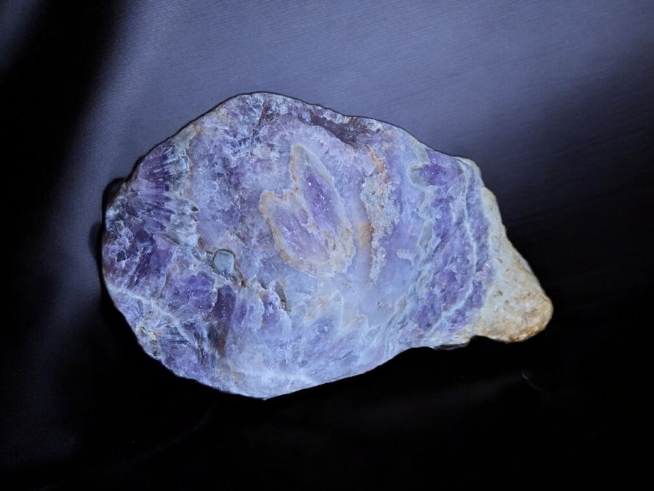 МАГИЧЕСКИ АМЕТИСТ – Лично събран в сърцето на Маджарово, Родопи