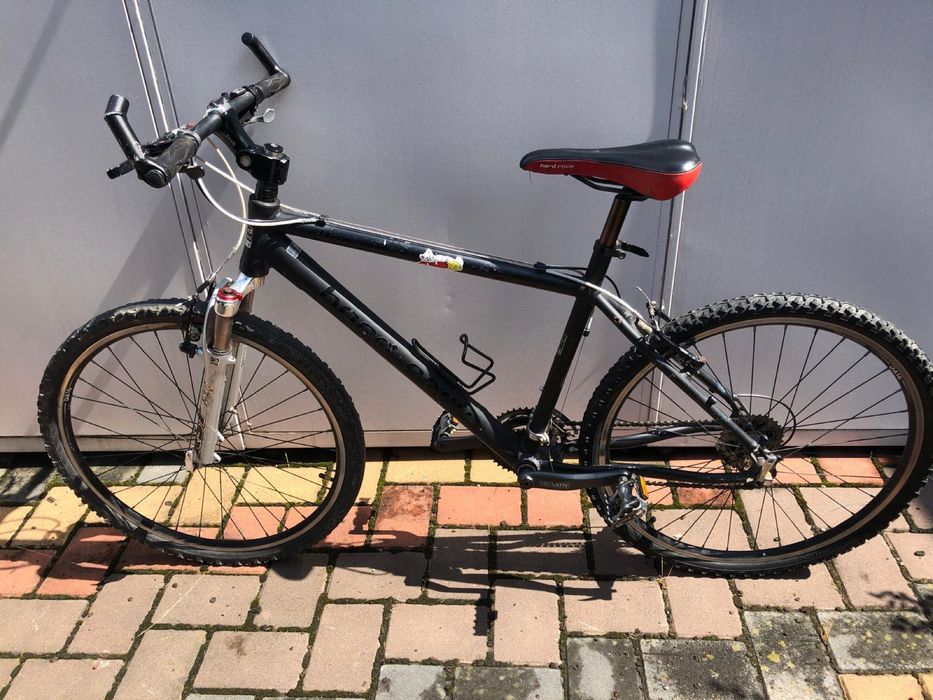 Bicicleta si pompa de vanzare