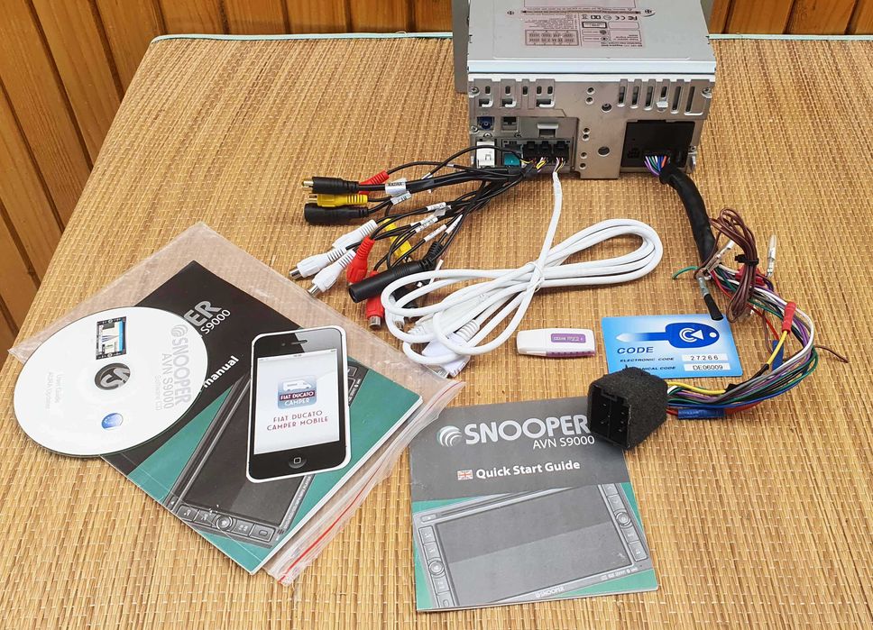 SNOOPER AVN S9000, Navigatie 2DIN profi  pentru autorulote, camioane