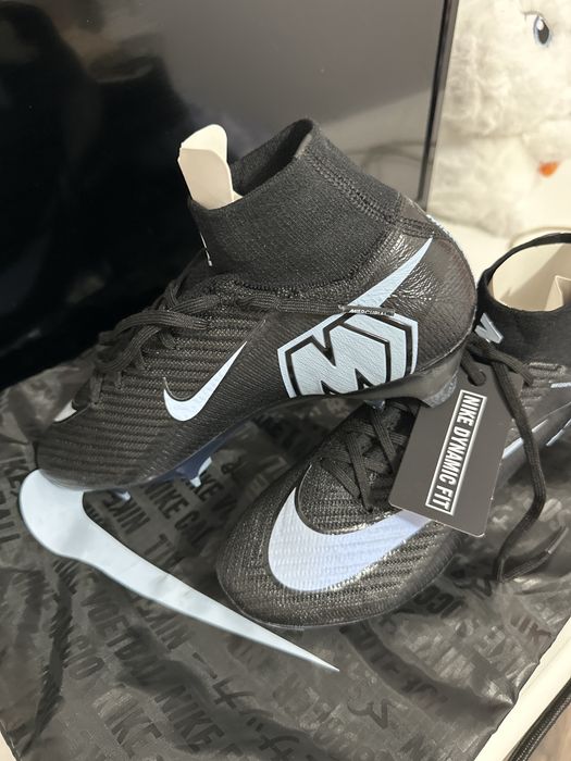 Vand ghete de fotbal