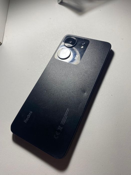 Редми 13с 256/8 память