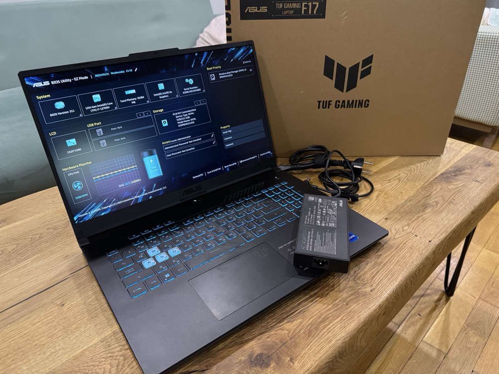 ASUS TUF GAMING F17 геймърски лаптоп