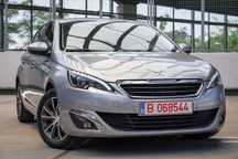 Peugeot 308 Peugeot 308 Cutie Automata 1.2 Benzina Turbo EURO 6-Istoric Servis !
