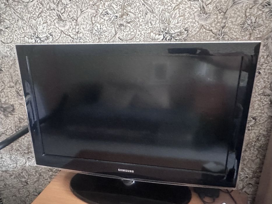Продам телевизор