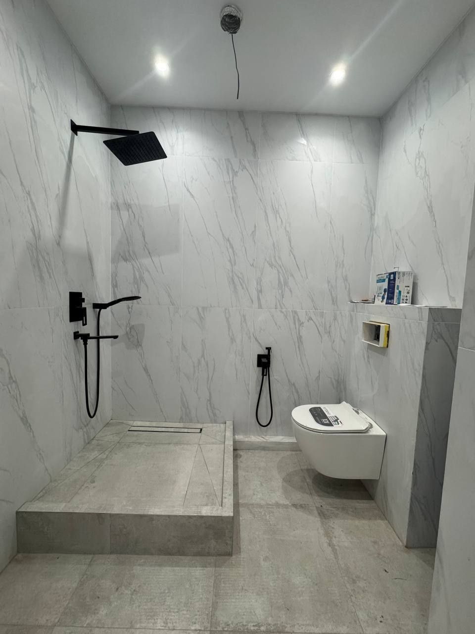 Дархан ЖК Акай Сити срочно продается 2/16/25 50м² законченный ремонт