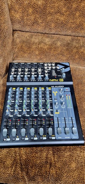 Mixer M audio nrv 10