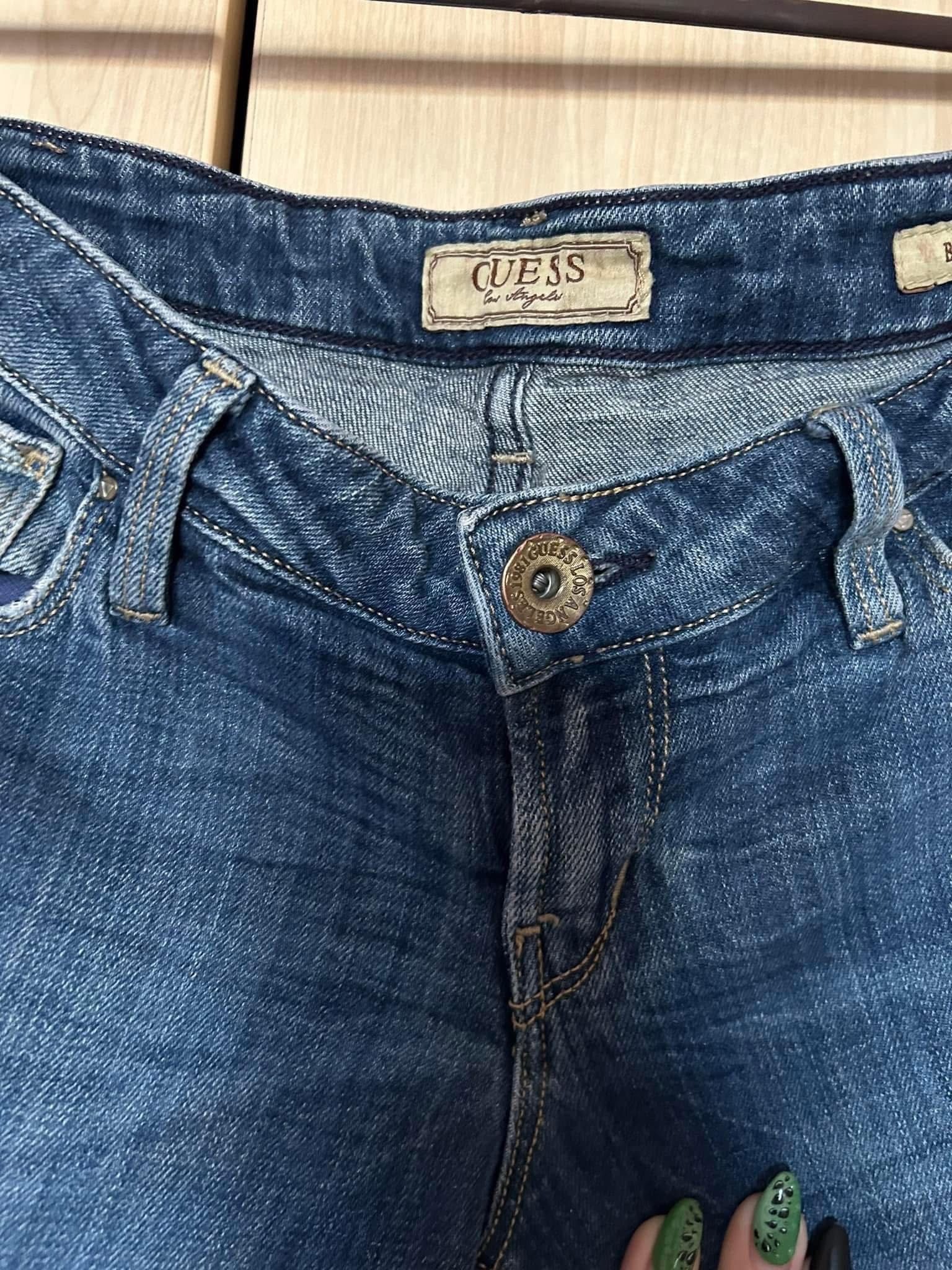 Дамски дънки Guess 25 размер