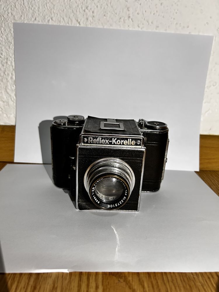Camera Reflex-Korelle