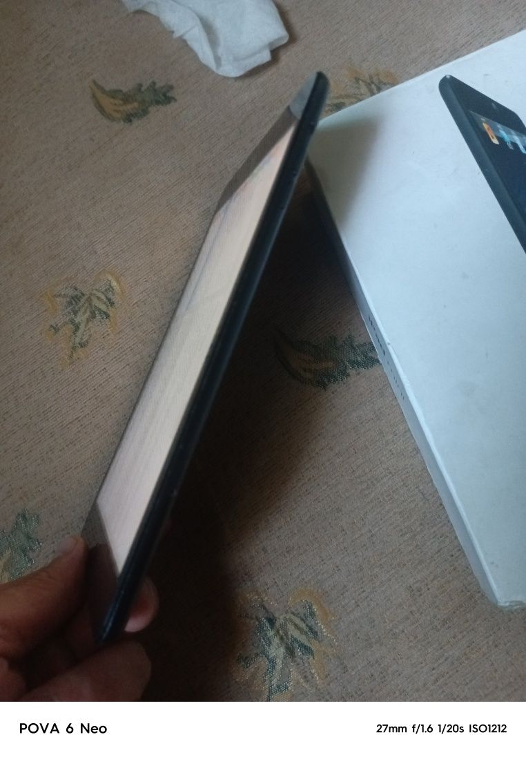 Продам iPad планшет