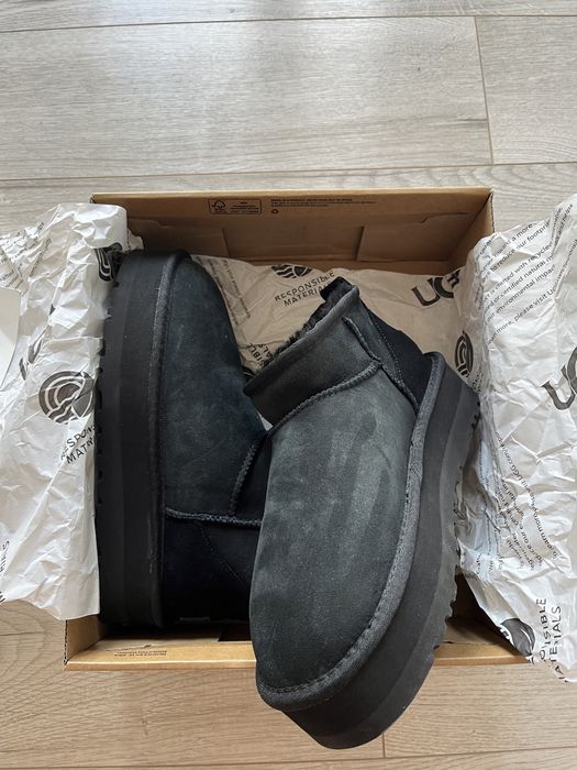 Ugg Mini Platform