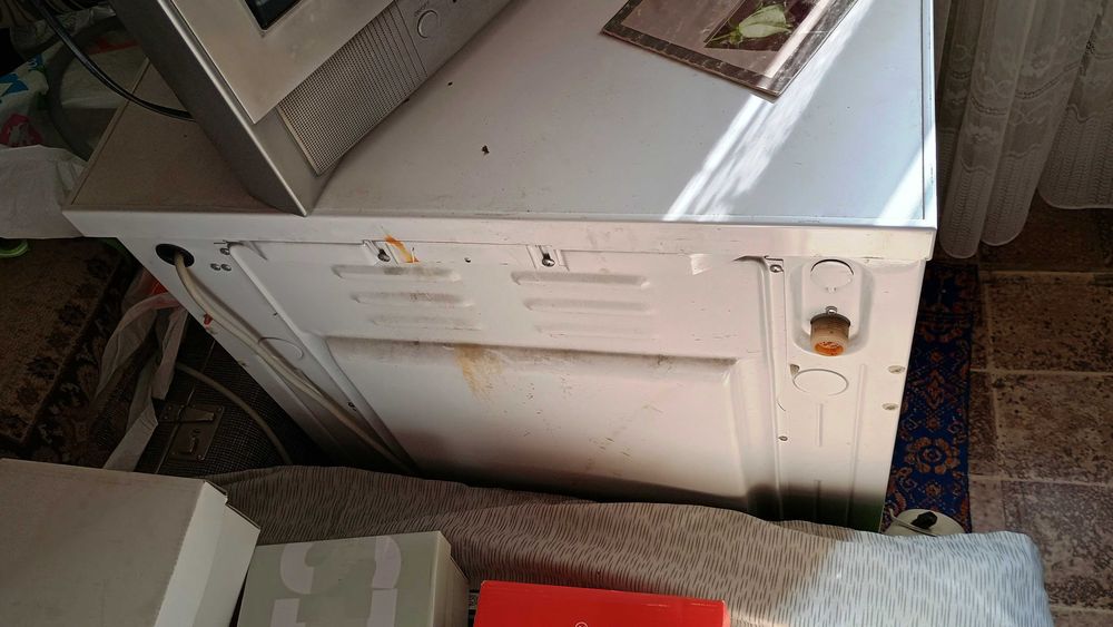 Пералня със сушилня "Зероват"