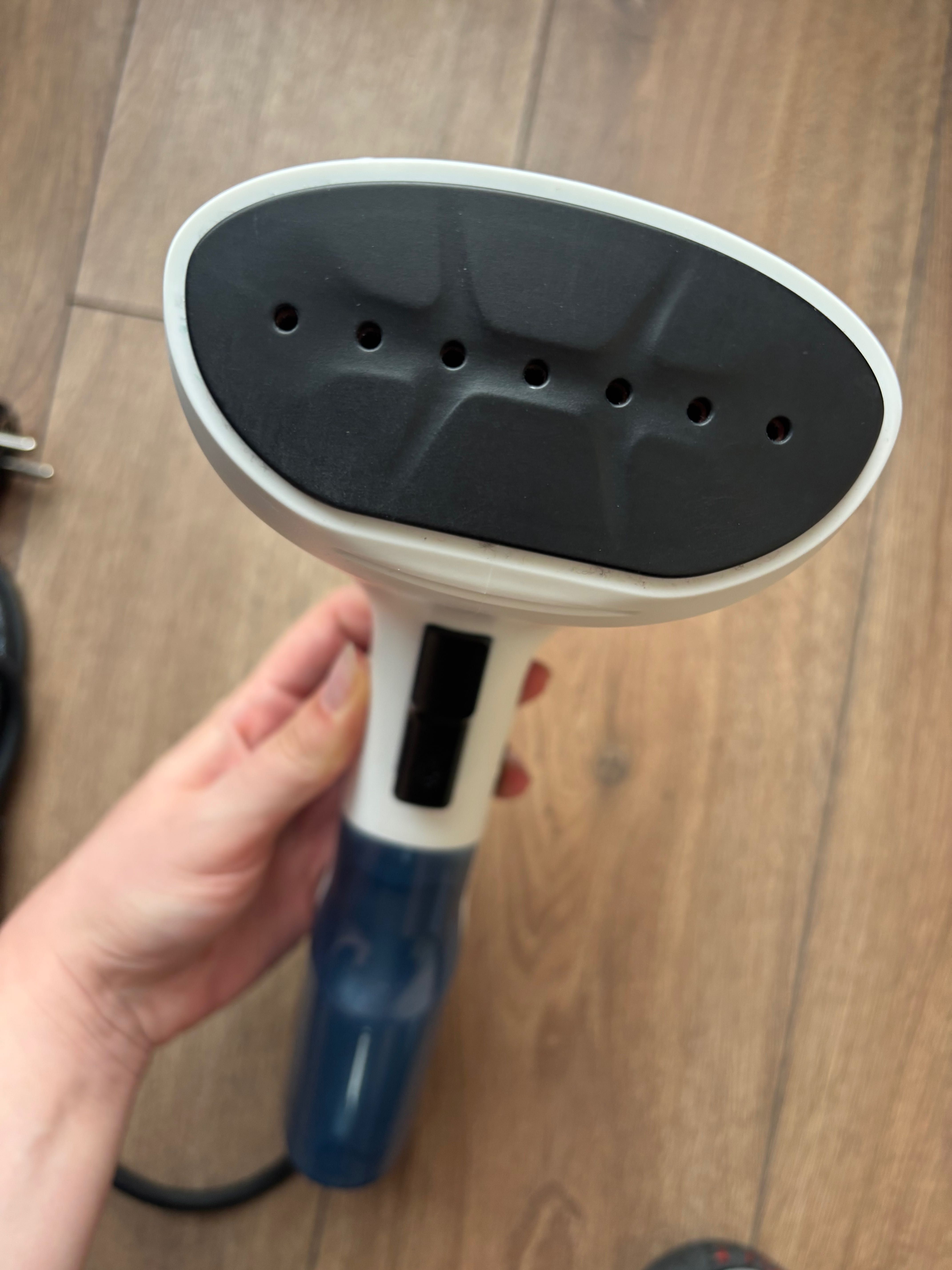 Tefal Access Steam First, Уред за Гладене с Пара, DT6131, 1300 W