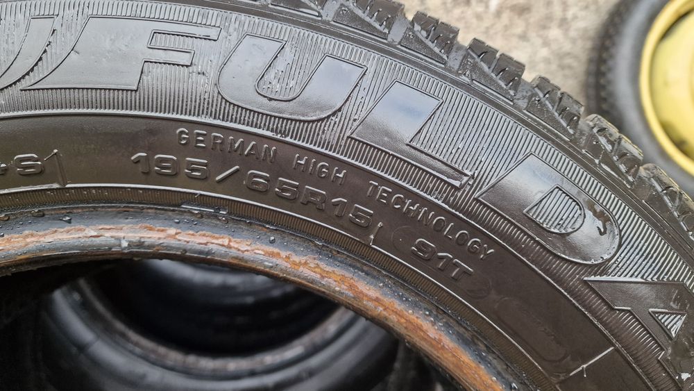 Зимни гуми 4бр 195 65 15