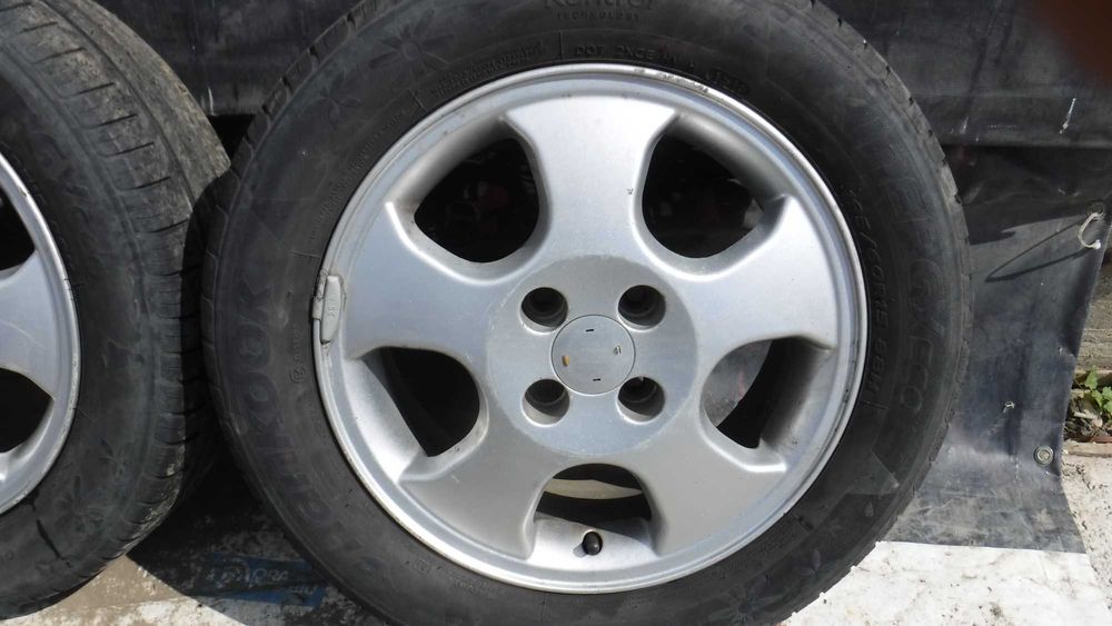 Jante Opel 4x100  Corsa  195 60 15 vara Hankook Kinergy