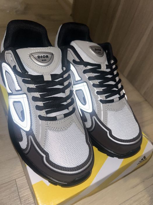 Dior b30 reflective