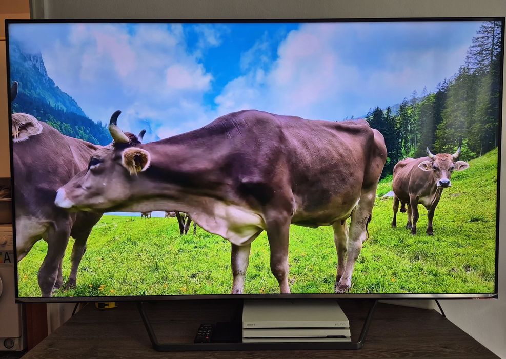 Smart TV Hisense 65U7QF 65" 4K Ultra HD DLED WiFi Negru