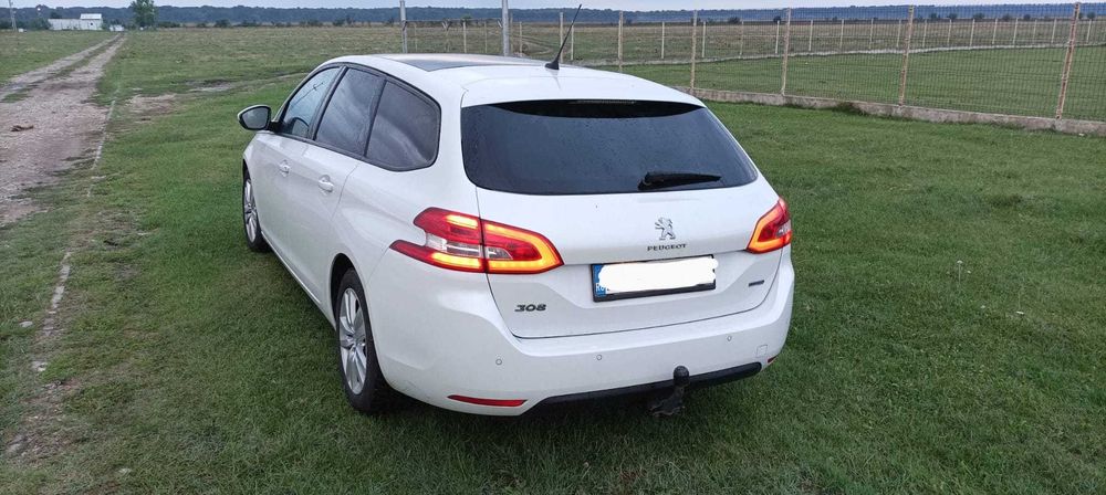 Vând Peugeot 308