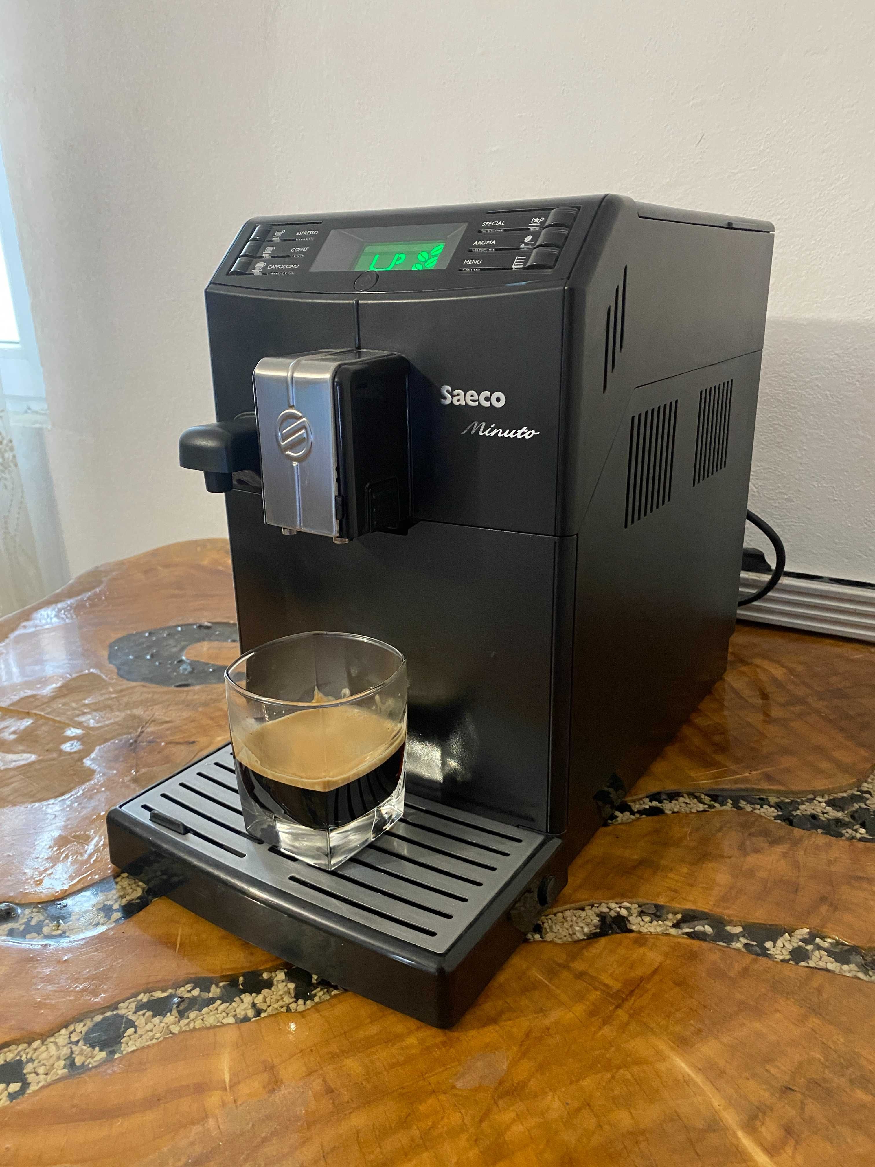 expresor / espressor cafea saeco minuto