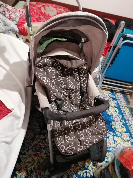 Бебешка Количка с кош