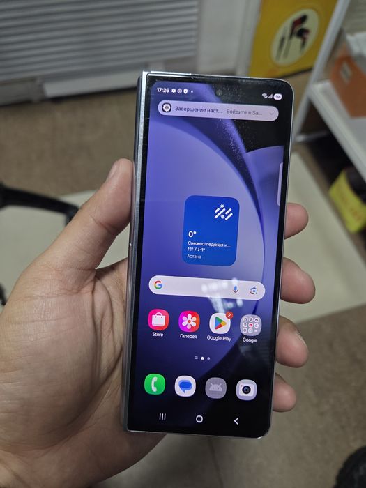 Samsung ZFold 5.Память 256гб.