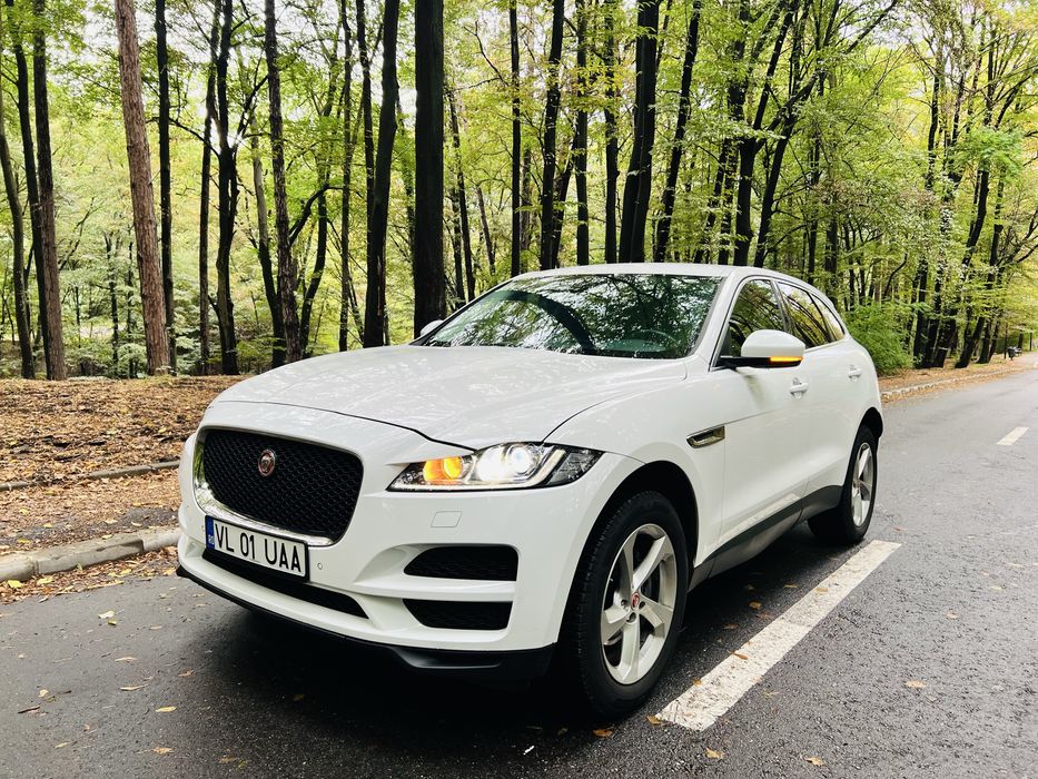 Jaguar F-pace / Automat / 11.2020 E6 / Diesel 2.0 / 4X4 / Navi Mare
