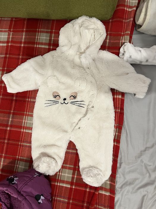Salopeta bebe iarna