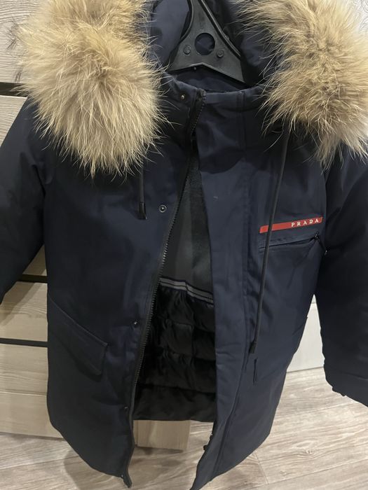 Продам для мальчика куртку