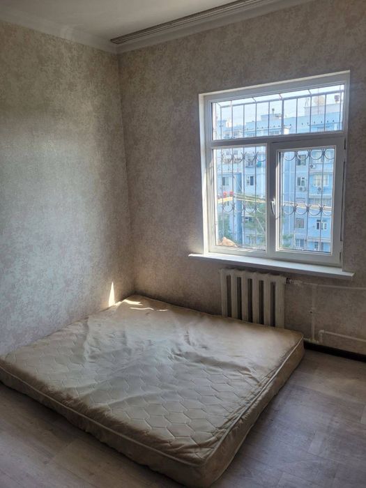 sergeli 8da kvartira sotiladi