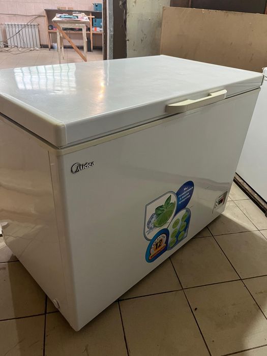 Продам холодильники и тестомес