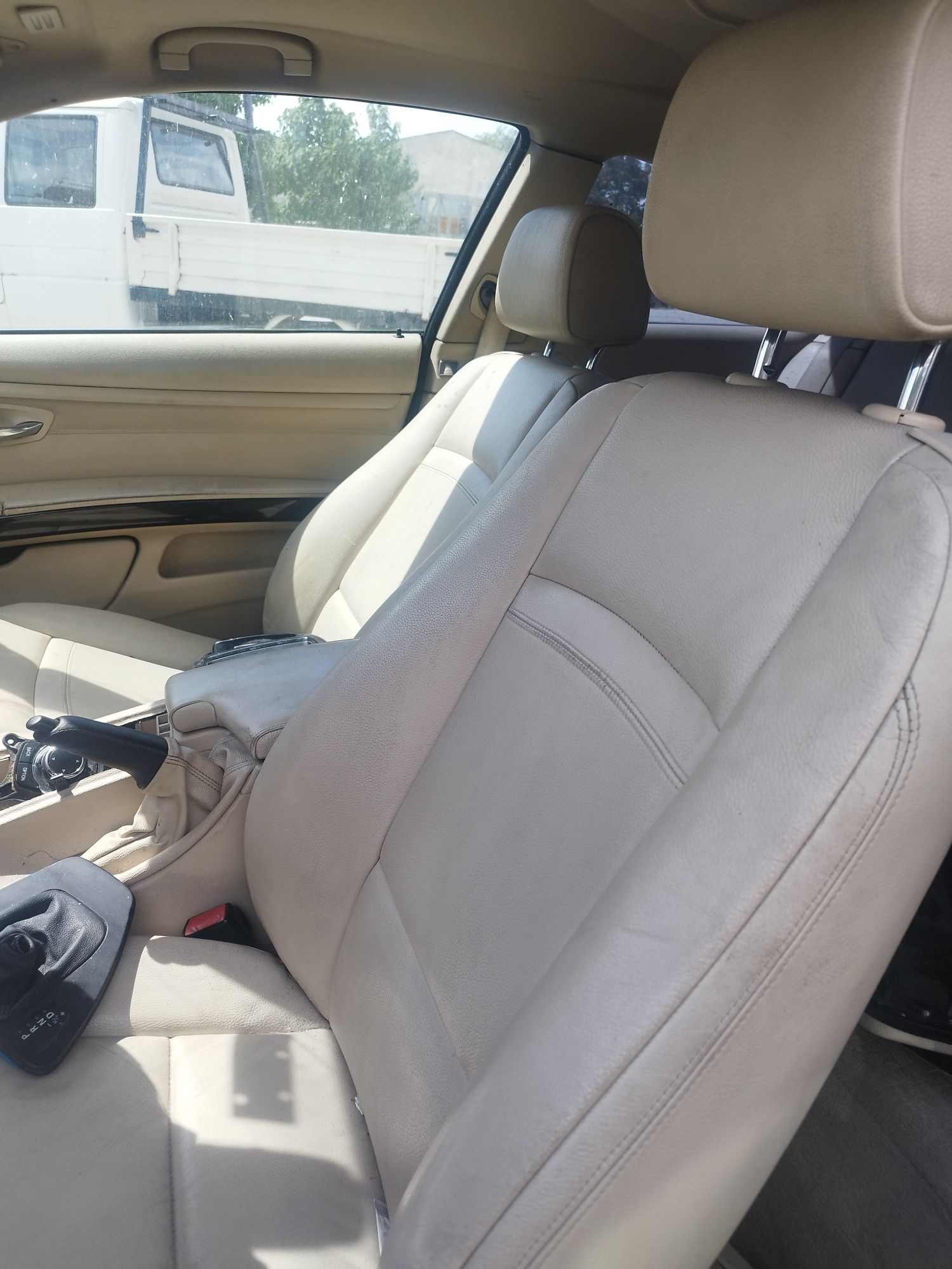 На части БМВ 325д е92 197 к.с. / BMW 325d e92 197 hp
