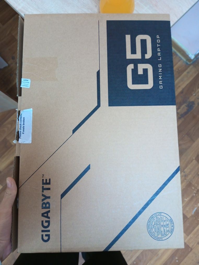 Ноутбук игравой Gigabyte g5