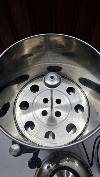 Кафе машина Saro Saromica 6010, до 70 чаши, 10 литра, сребриста