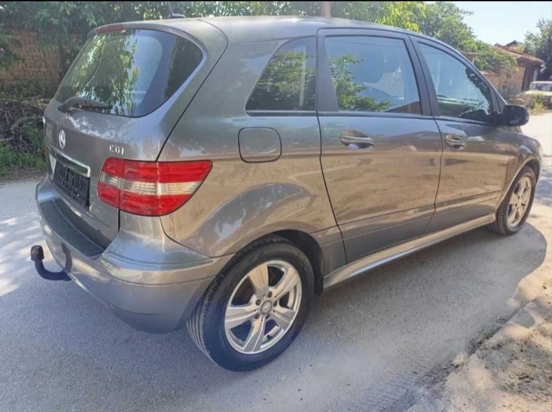 Mercedes-Benz B 180D 2011г 116кс