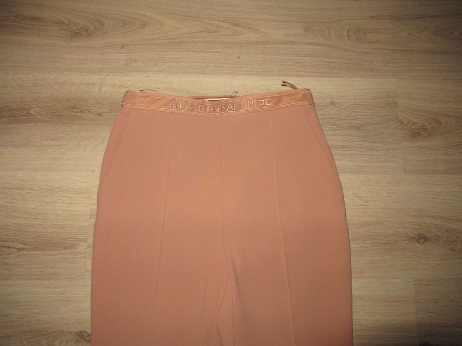 ELISABETTA FRANCHI--Оригинален панталон--М/L номер-НОВ!!