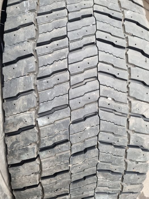 Cauciucuri/Anvelope originale michellin 315/70/22,5 tracțiune