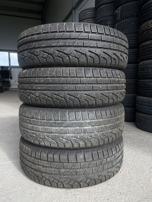 205/65/17 PIRELLI 4бр. 7.5мм
