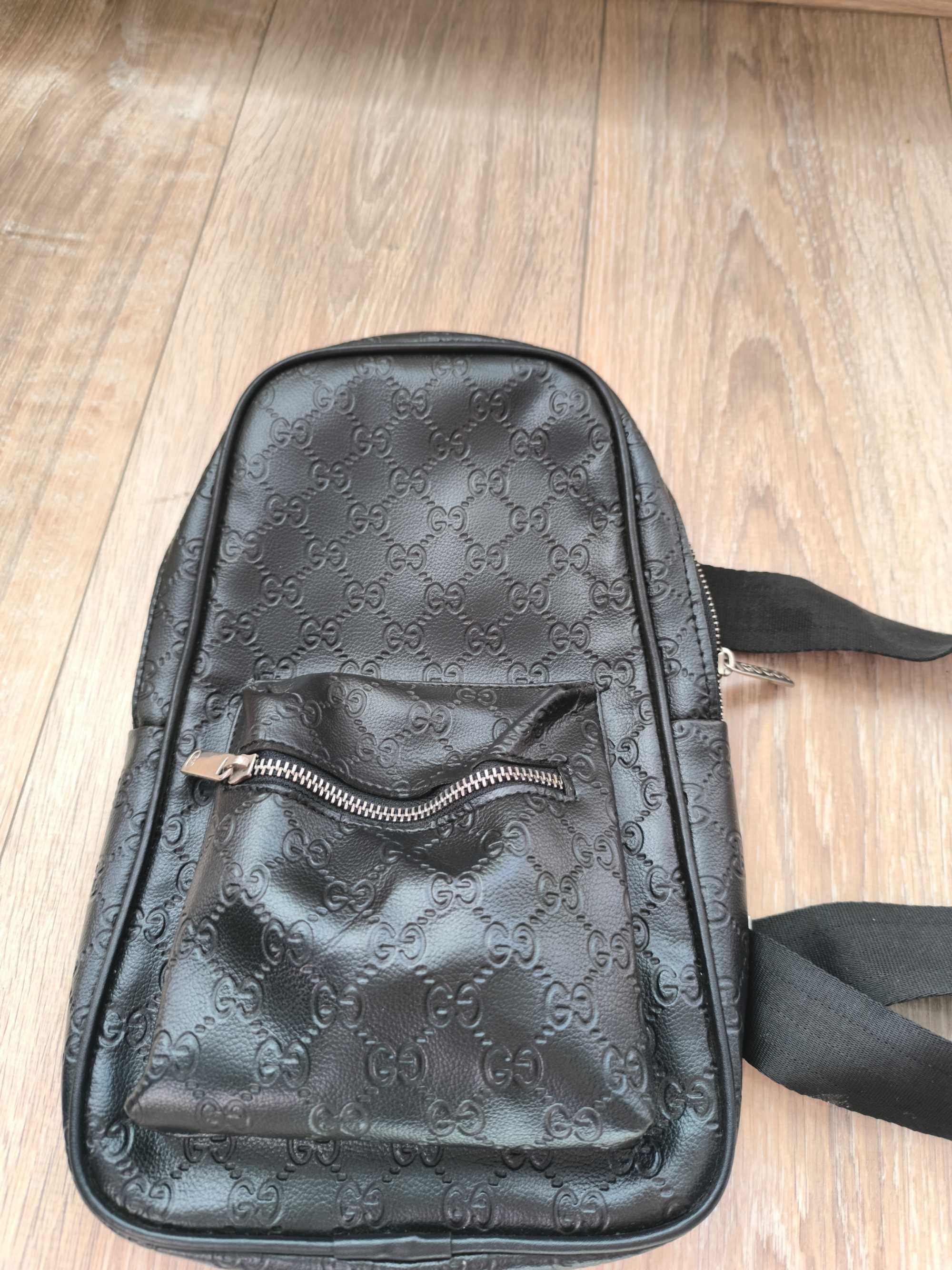 Чантичка през рамо нова мъжка GUCCI, LouisVuittonLaCosteбанан диагонал