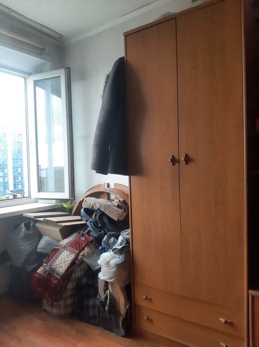 Шкаф для одежды .