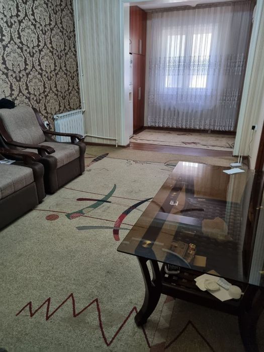 Arenda Maksim Gorkiy 1v2/2/5 orienti KFC evro