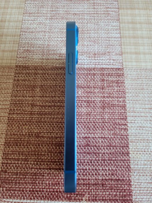 iPhone 13 mini запазен